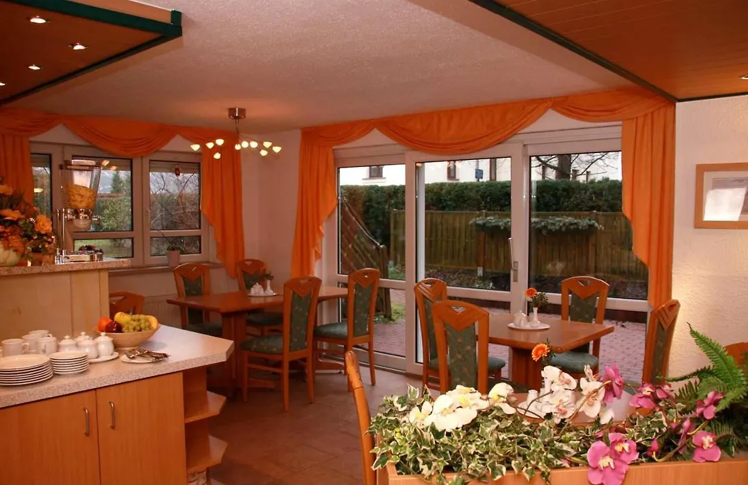 Hotel-Garni Elbgarten Bad Schandau-1
