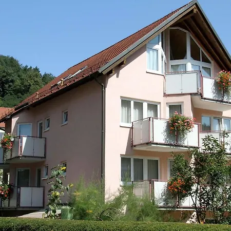 Hotel-Garni Elbgarten Bad Schandau-3